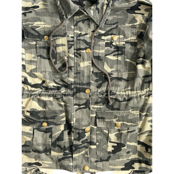 Vici Fate Camo Print Utility Denim Jacket Coat Size Small - Picture 3 of 12